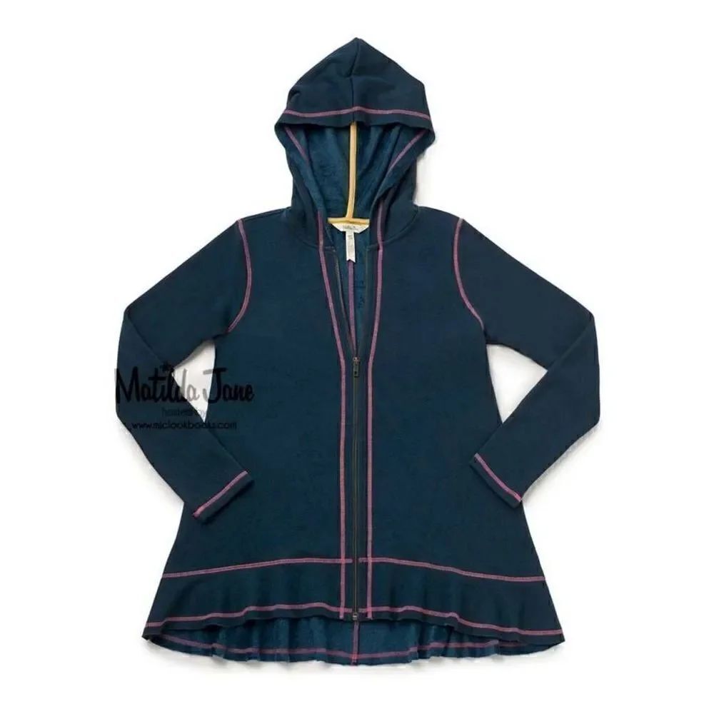 Matilda Jane Women’s Be Present Blue Fleece Lined Hoodie Size Medium.
Like new s